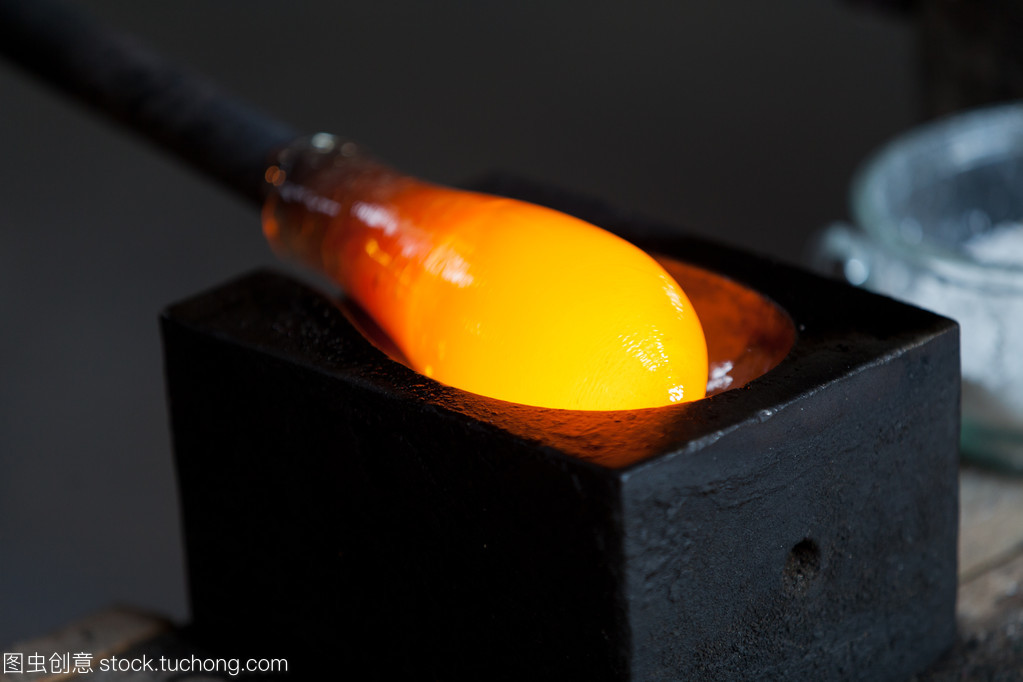 玻璃鼓風(fēng)機匠心獨運 打造專屬產(chǎn)品代理新篇章